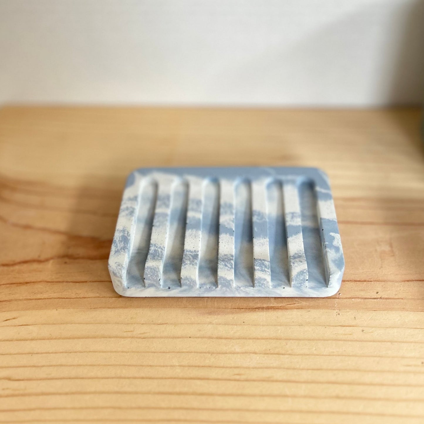 Concrete Soap Dish with Angled Drainage in marbled ice blue. Sponge holders and soap dishes by Love Nene.