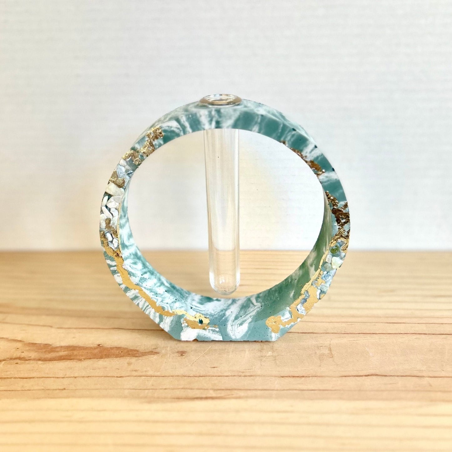 Round Propagation Station in marbled green with stone & gold details.