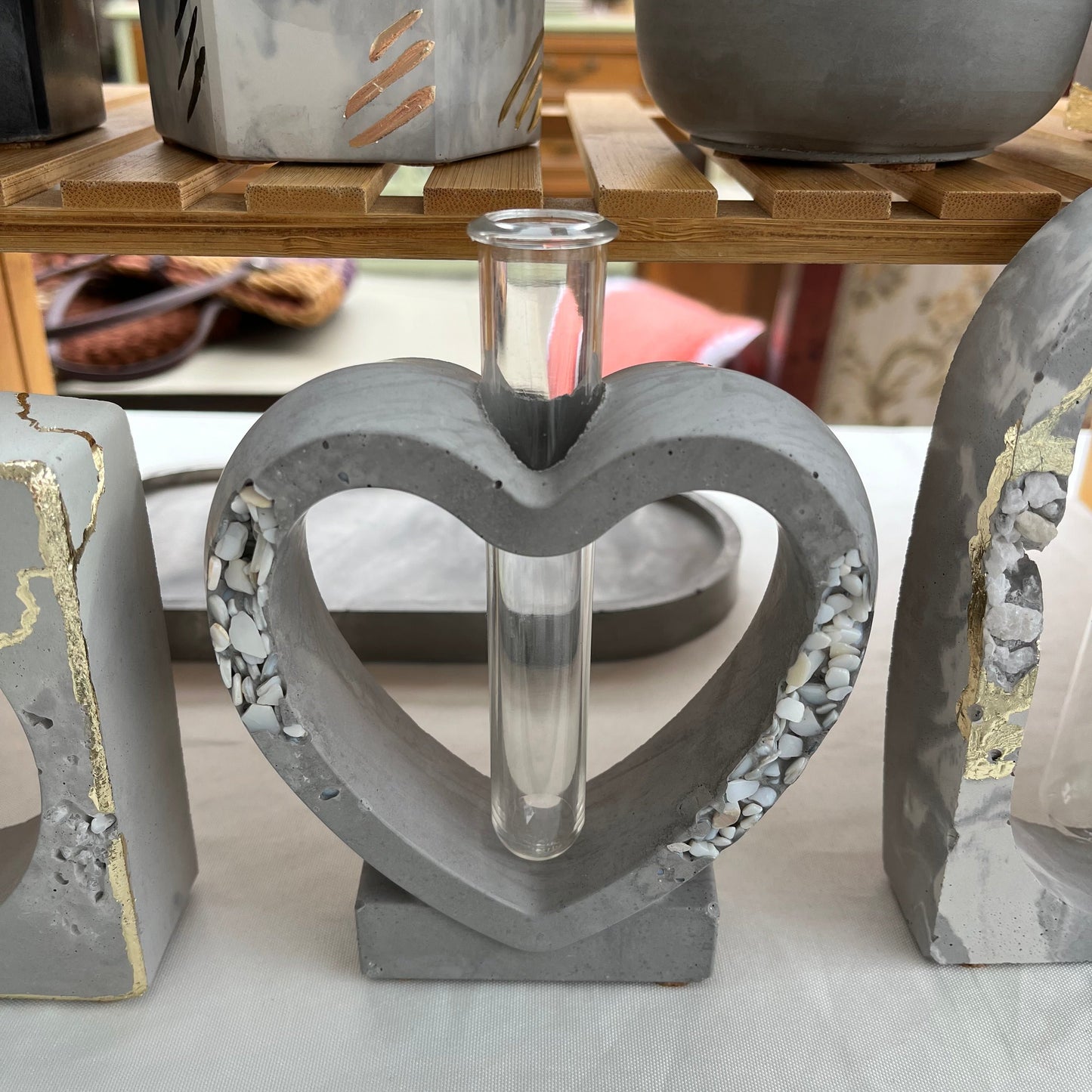Love Nene Heart propagation station in grey with shell details