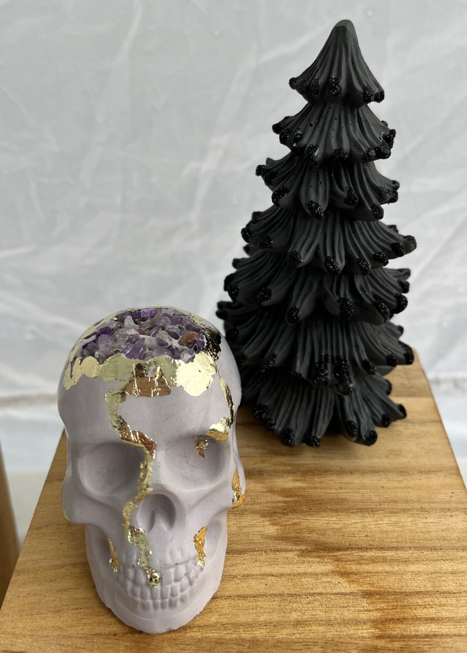 Halloween Skull with Gold and Amethyst. Love Nene Halloween Decor. 