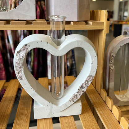 Heart Propagation Station in cream with Stone Details. 