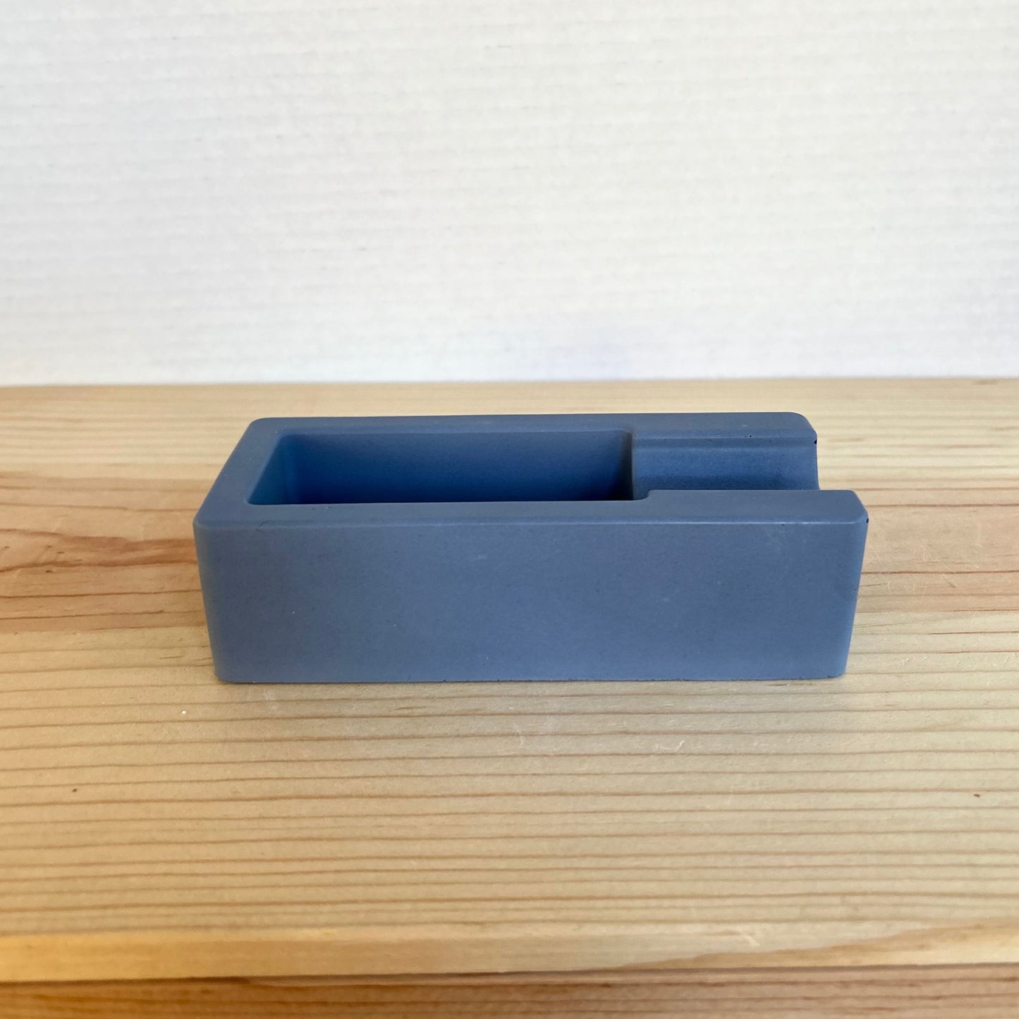 Concrete Cigar Holder in solid dark blue. Love Nene Cigar Holders.