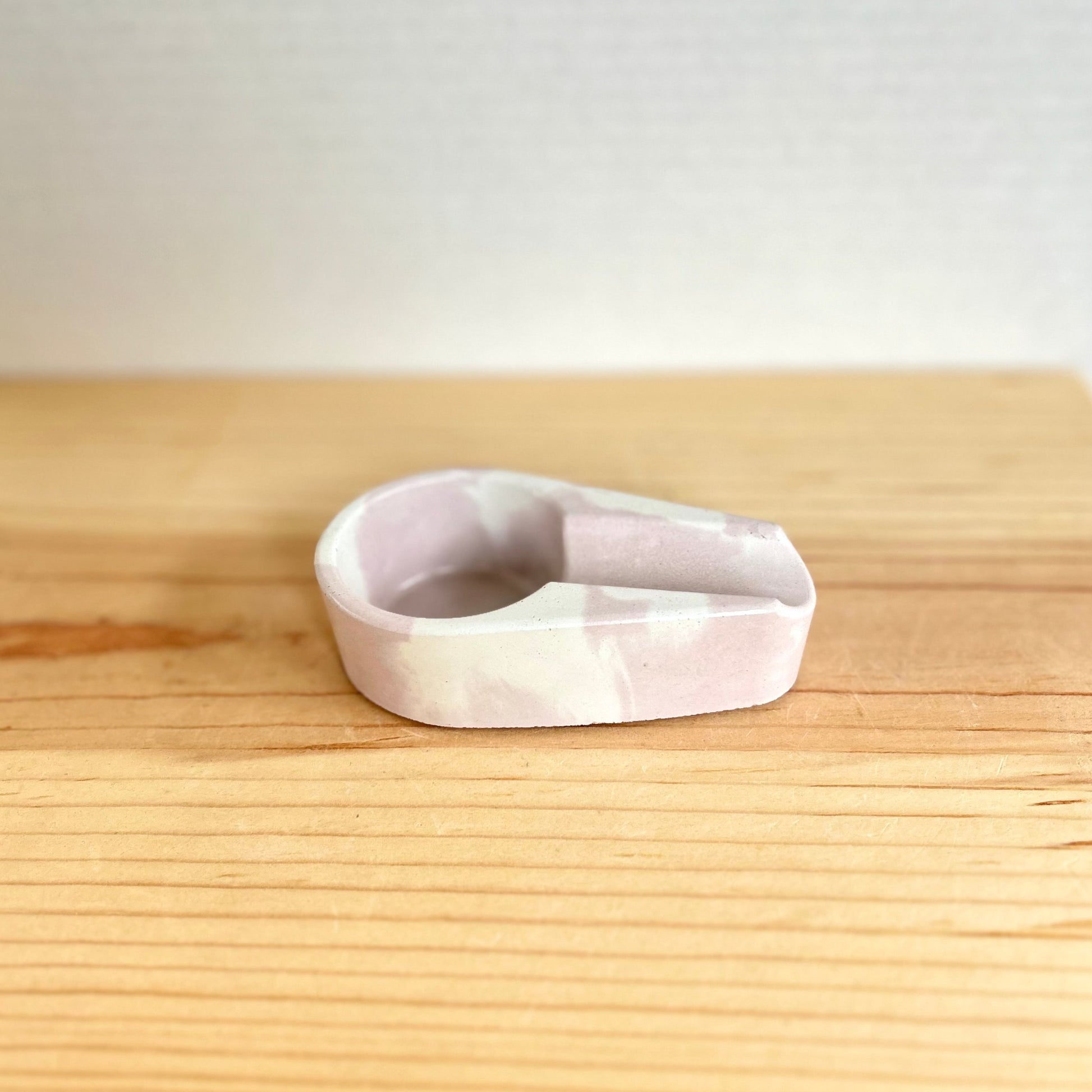 Concrete Cigar holders in pink. Cigar Holder by Love Nene