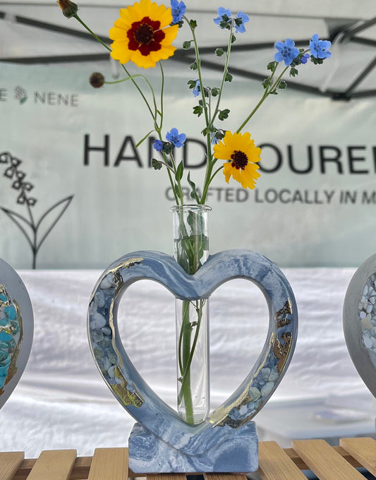 Heart Propagation Station with Stone & Gold Details