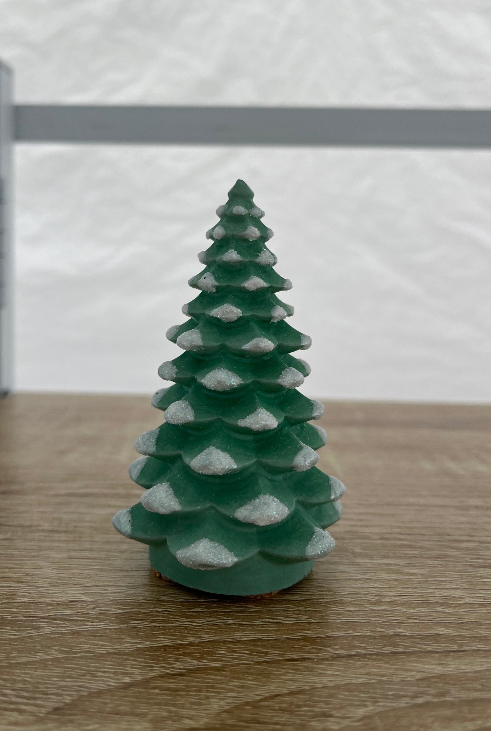 Norway Spruce Cement Tree in green with Snow details