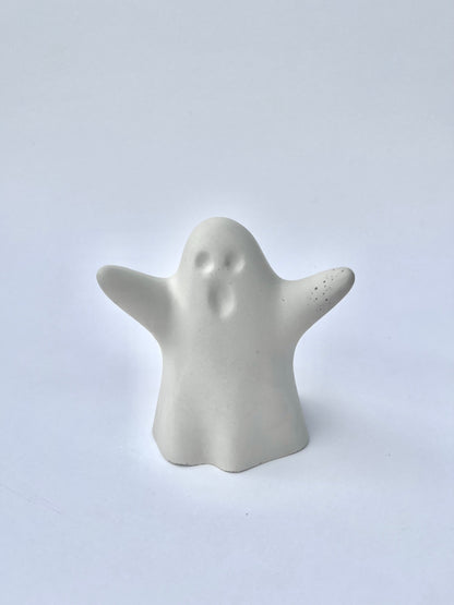 Halloween Ghost Figurine in Cream. Love Nene Ghost Figurines. 